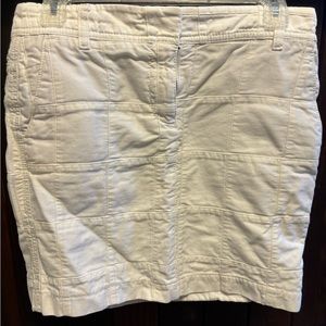 Loft size 2p white skirt